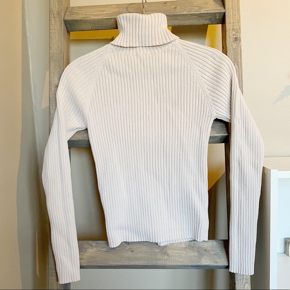 Vintage Sweaters - TurtleNeck Sweater